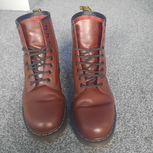 Martens doc - martens,