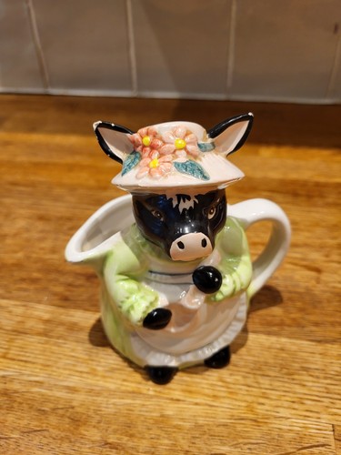 Vintage ceramic cow - ceramic, creamer