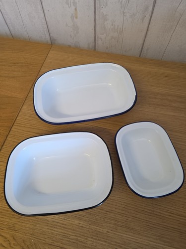 Enamelware pie dishes oblong - dishes,