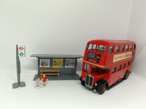Bus shelter figures for - bus,,