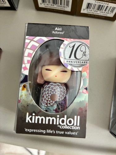 Rare airi adored - adored, bnib