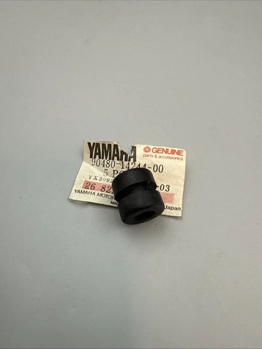 Yamaha rubber grommet xs650 - grommet,