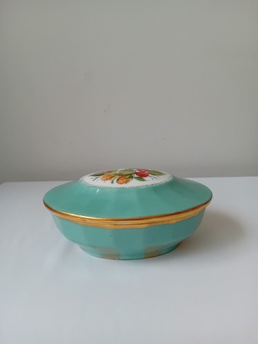 Royal copenhagen trinket - trinket, box