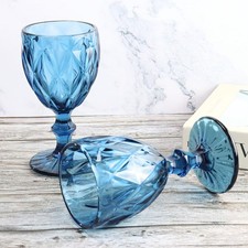 Set of 2 4 6 Embossed Wine