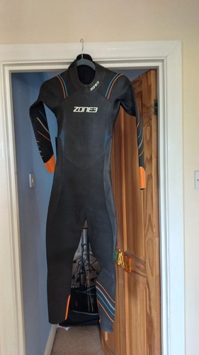 Triathlon wetsuit zone 3 - wetsuit.,