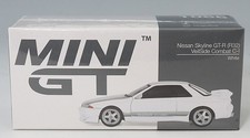 Mini nissan skyline - 1/64,
