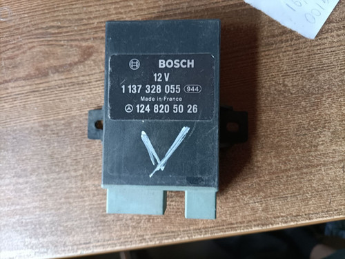 Mercedes w124 coupe seat belt - mercedes,