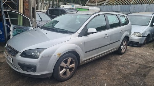 Ford focus breaking - ford,