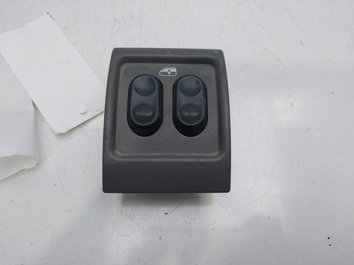 Oug381l8ab rear window - rear,