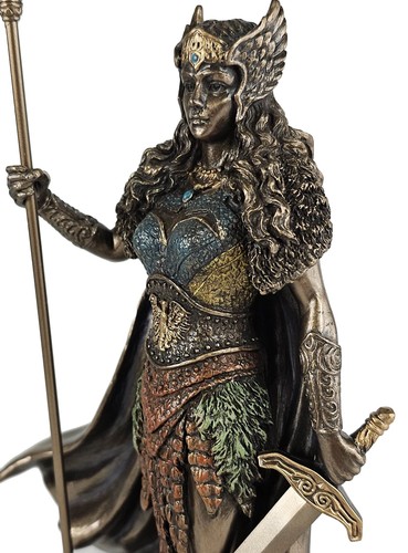 Greek mythology queen - greek,