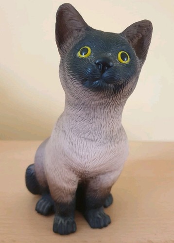 Siamese cat figurine - siamese,
