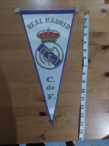 Real madrid pennant - real,