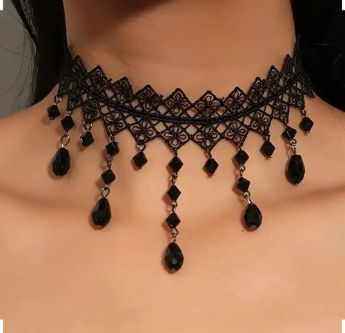Gothic black rhombus - rhombus, lace