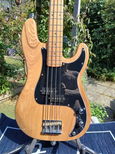 String electric precision - 4-string,