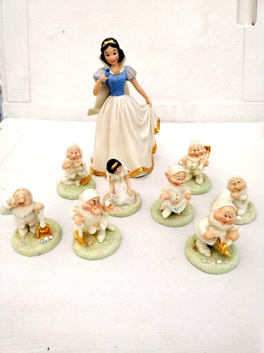 Lenox disney showcase snow - lenox,