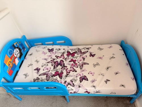 Toddler bed - toddler,