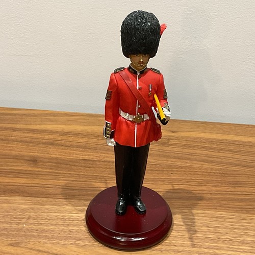 Canadian sergeant with pace - sergeant,