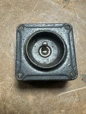 Vintage Industrial-style Cast