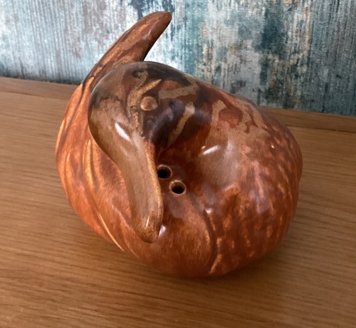 Pomander the form a - in,