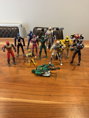 Power ranger toy figures - ranger,