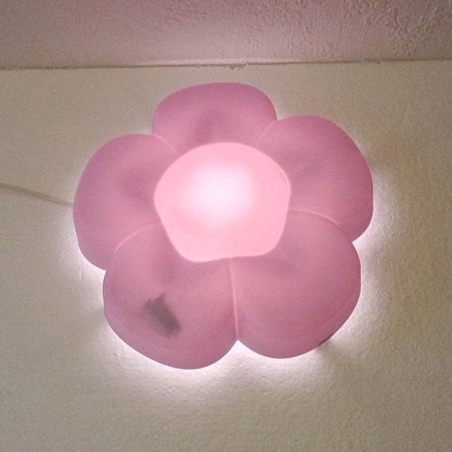 Ikea flower shaped wall - flower,