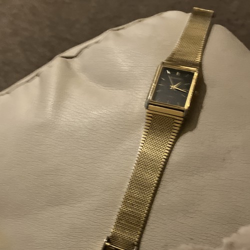 Accurist quartz analogue gold - accurist,
