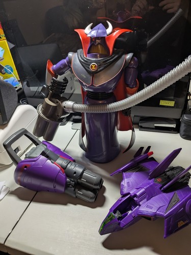 Faulty zurg disney store - zurg,