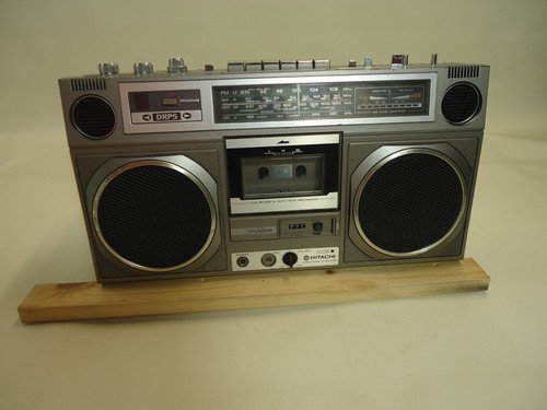Hitachi trk 8020 boombox - trk,