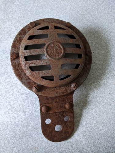 Vintage classic car - car, horn