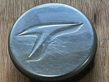 x1 Original Toyota Yaris Auris TTE Alloy Wheel Centre Cap Single