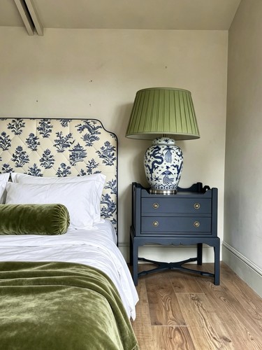 Large bedsides cabinet lamp