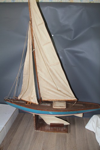 Superb vintage sea biscuit - vintage, biscuit"