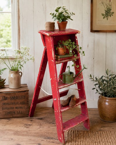 Vintage wooden ladder - ladder,