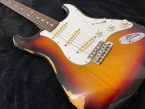 Fender japan stratocaster - japan,