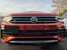 Bumper Tow Hook License Plate Bracket Kit For Volkswagen Tiguan 2022-2024 New