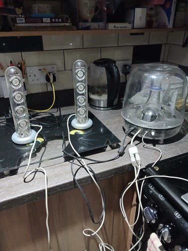 Harman kardon sound sticks - harman,