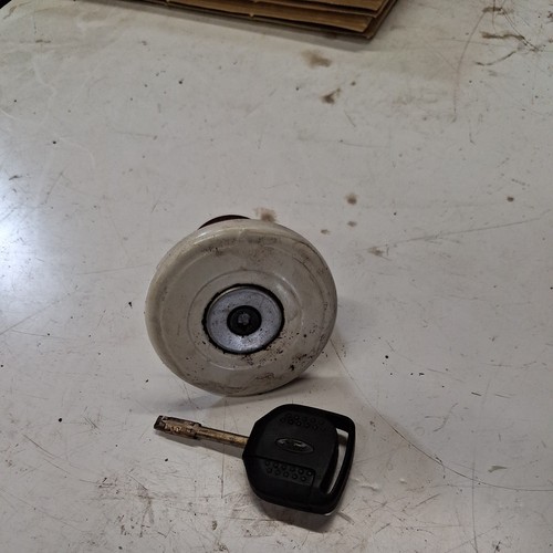 Escort mk5 petrol fuel - petrol, cap