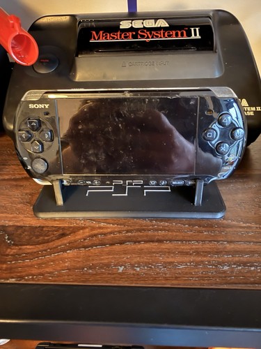 Sony psp display stand - display,