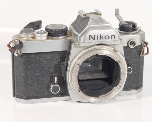 Nikon film slr camera - film, body