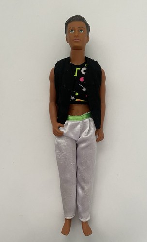 Hasbro sindy dance craze - hasbro,