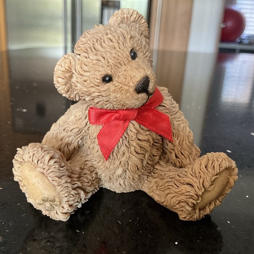 Beau bears basil figure hand - beau,