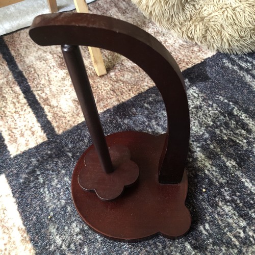 Wool holder - wool,