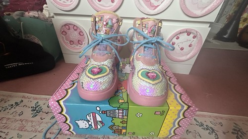 Irregular choice hello - hello, kitty