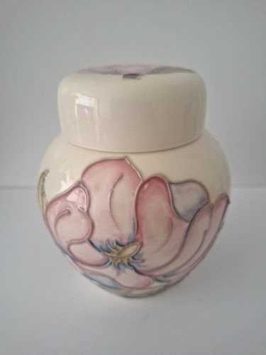 Moorcroft magnolia ginger jar - magnolia,