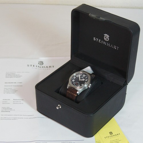 Steinhart eta 6498 - , 17