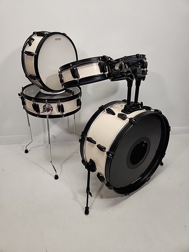 Pearl customised piece - pearl,