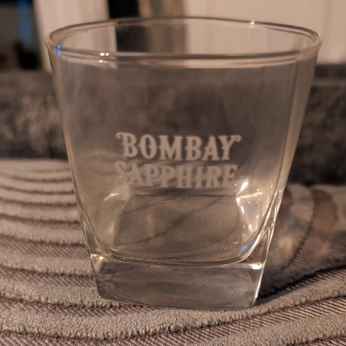 Vitntage bombay sapphire - bombay, clear