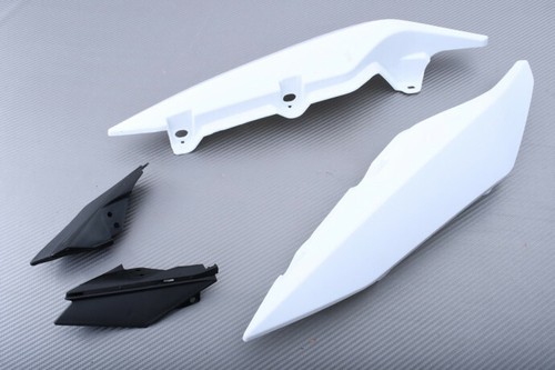 Complete unpainted rear tail - unpainted,