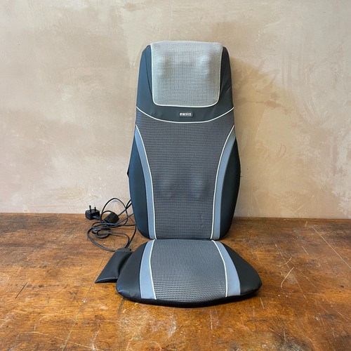 Portable folding massage chair