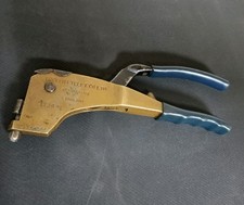 TT26 Tucker Eyelet Co Ltd Pop